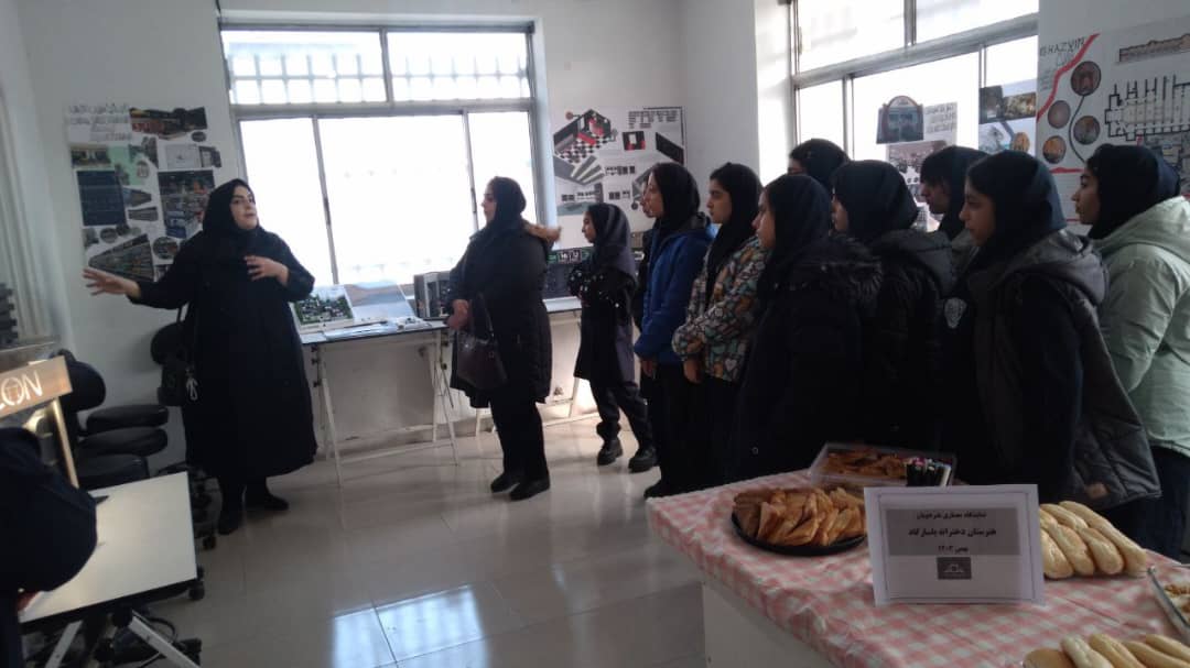 دبیرستان غیر دولتی دخترانه فردای سبز در انزلی دبیرستان غیر دولتی دخترانه فردای سبز در انزلی