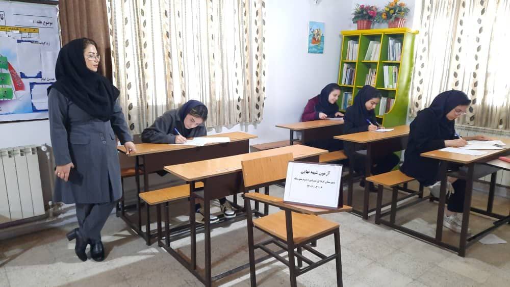 دبیرستان غیر دولتی دخترانه فردای سبز در انزلی دبیرستان غیر دولتی دخترانه فردای سبز در انزلی