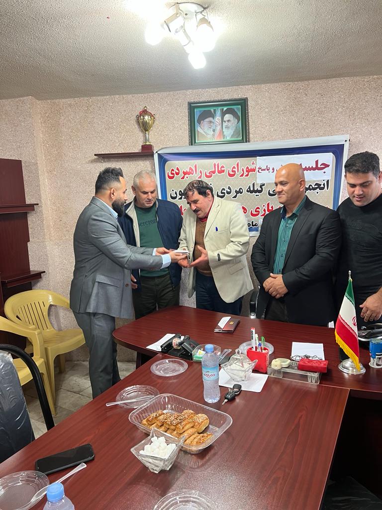 دربهای اتوماتیک گیل نما در رشت