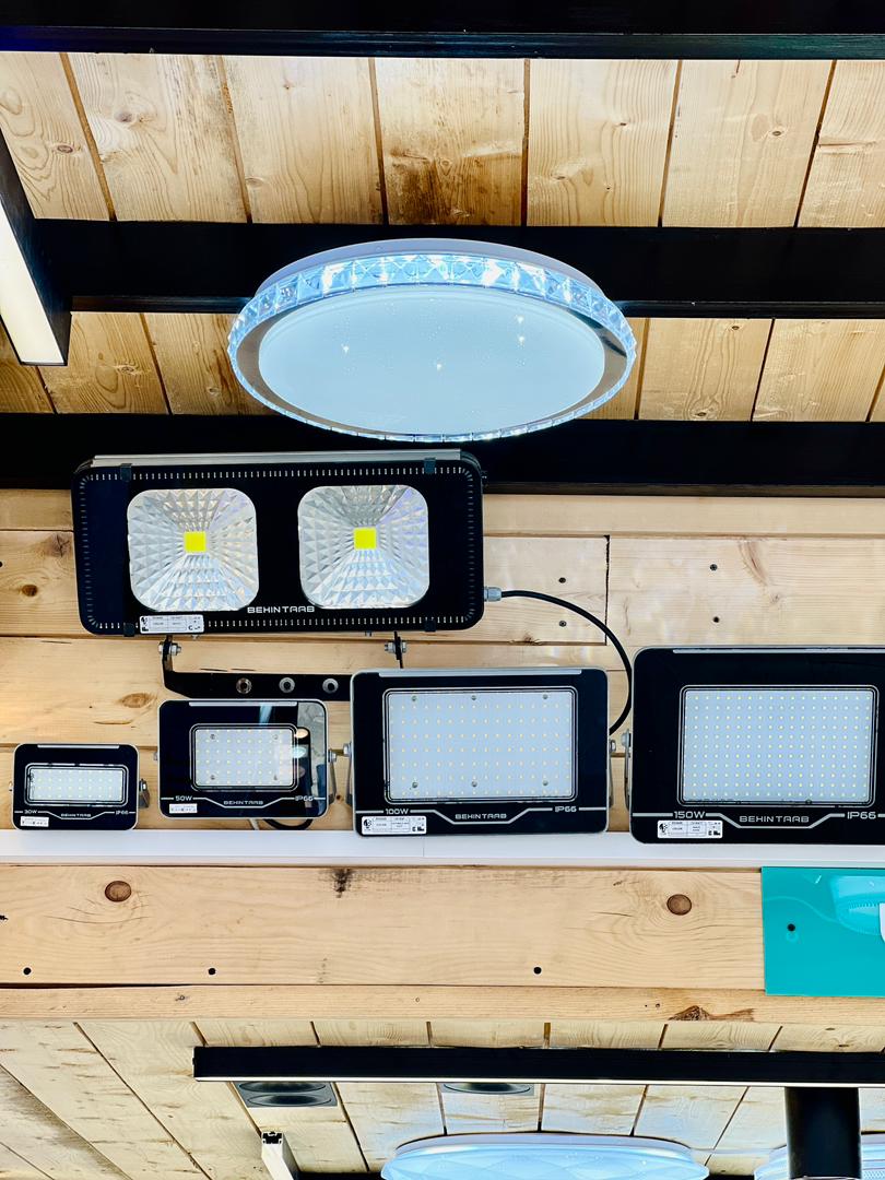 نماینده انحصاری کلید و پریز ویرا و آیفون تصویری تکنما در گیلان نماینده انحصاری کلید و پریز ویرا و آیفون تصویری تکنما در گیلان