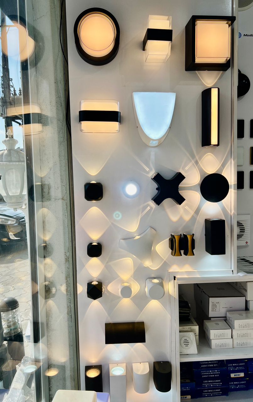 نماینده انحصاری کلید و پریز ویرا و آیفون تصویری تکنما در گیلان نماینده انحصاری کلید و پریز ویرا و آیفون تصویری تکنما در گیلان