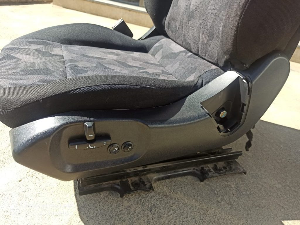 فروشگاه صندلی خودرو خضری در سردشت فروشگاه صندلی خودرو خضری در سردشت