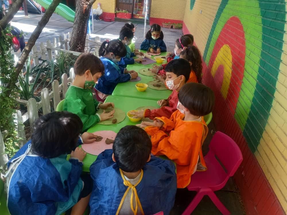 مهدکودک الکترونیک بهار اندیشه ۴ ستاره