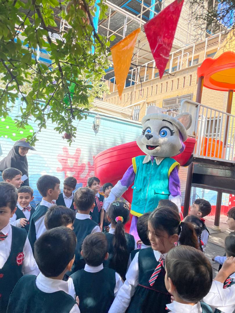 مهدکودک الکترونیک بهار اندیشه ۴ ستاره