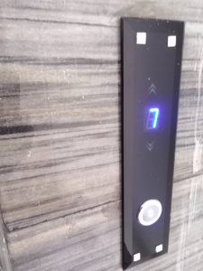 آسانسور هور سپهر در مشهد
