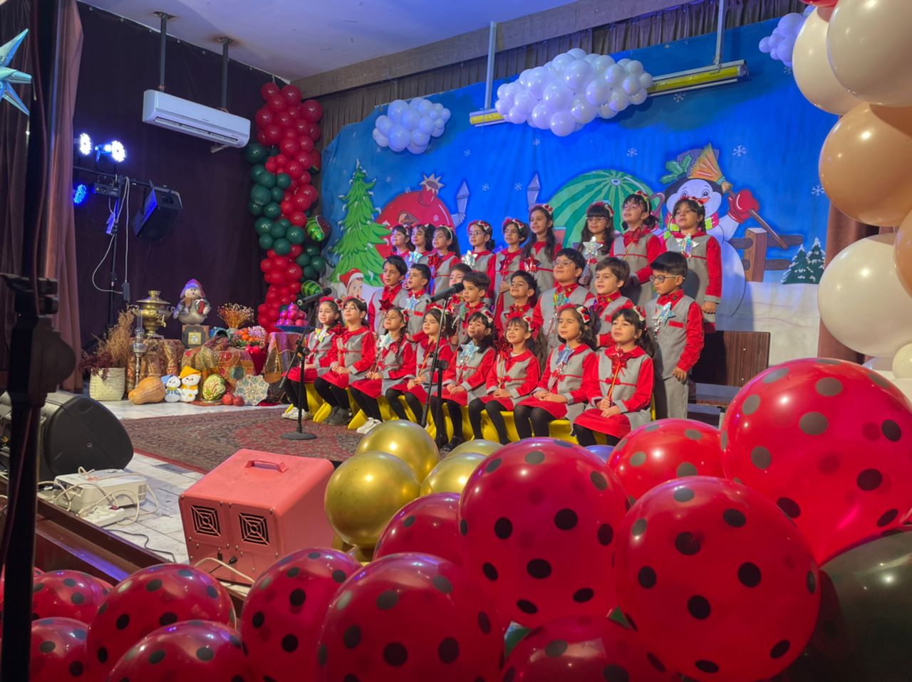 مهدکودک الکترونیک بهار اندیشه ۴ ستاره