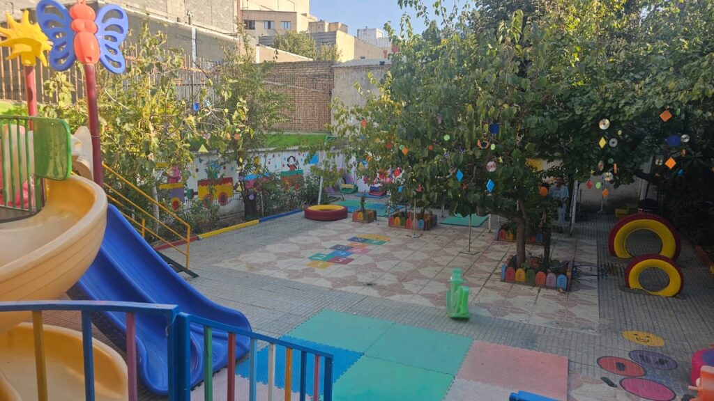 مرکز آموزش پیش دبستانی و مهدکودک پویش در کرمانشاه