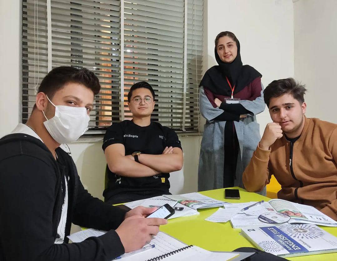 موسسه زبان آستارا