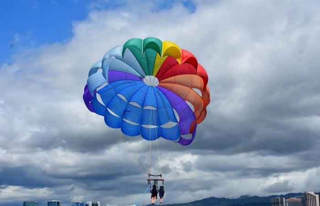 پاراسل و مجموعه تفریحی پلاژ توسکاسرا در رامسر