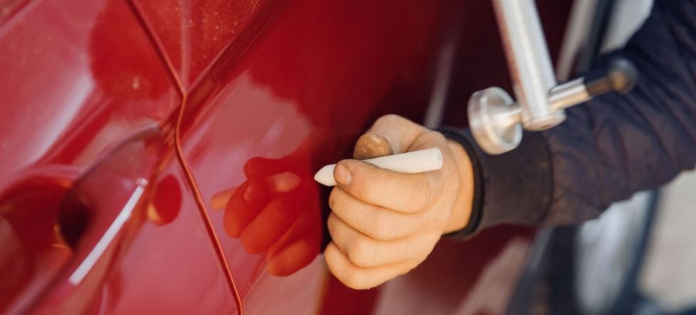 صافکاری نقاشی و لمس جادویی حسین باقری در فردیس کرج صافکاری نقاشی و لمس جادویی حسین باقری در فردیس کرج