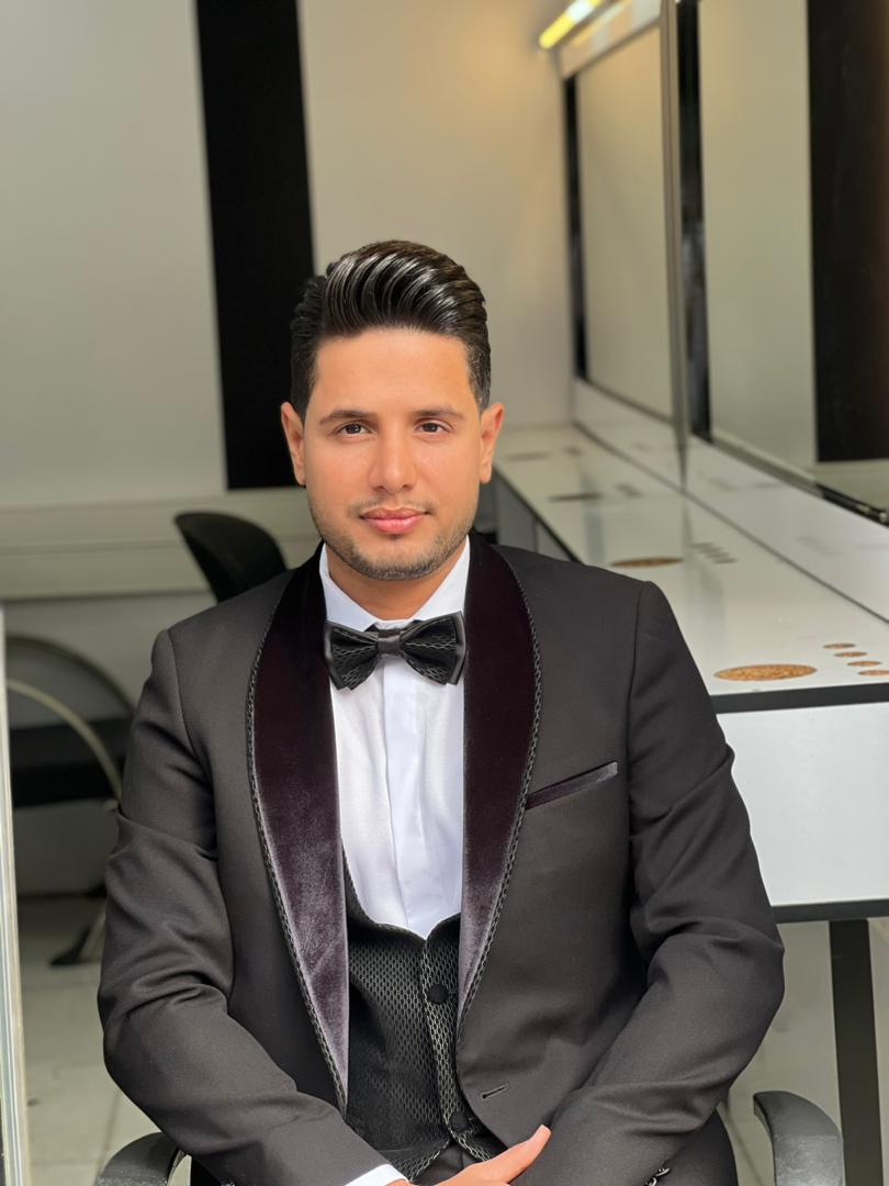 آموزشگاه آرایشگری مردانه رز سیاه رشت