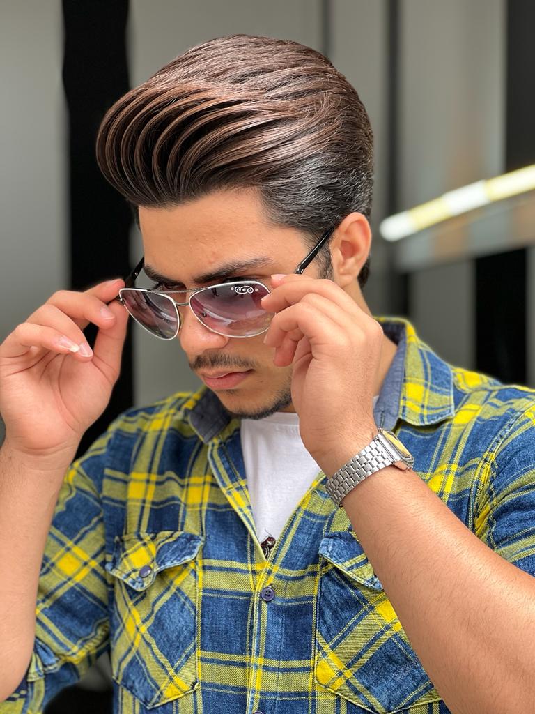 آموزشگاه آرایشگری مردانه رز سیاه رشت