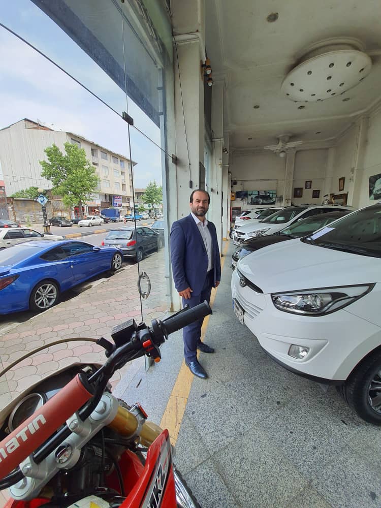 اتوگالری حاج هادی حبیبی در رشت