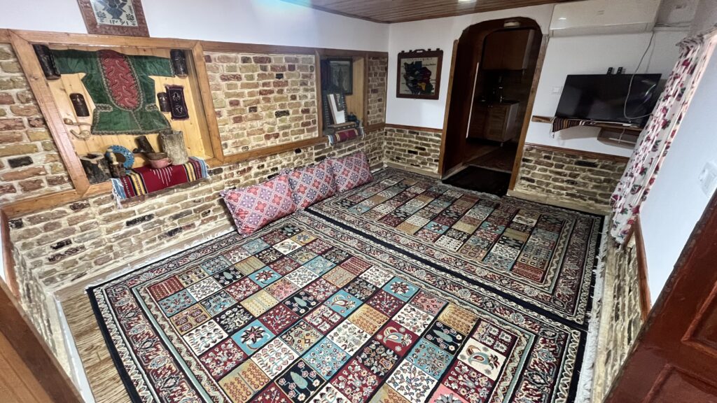 اقامتگاه بومگردی کبودوال در کردآباد علی آباد کتول