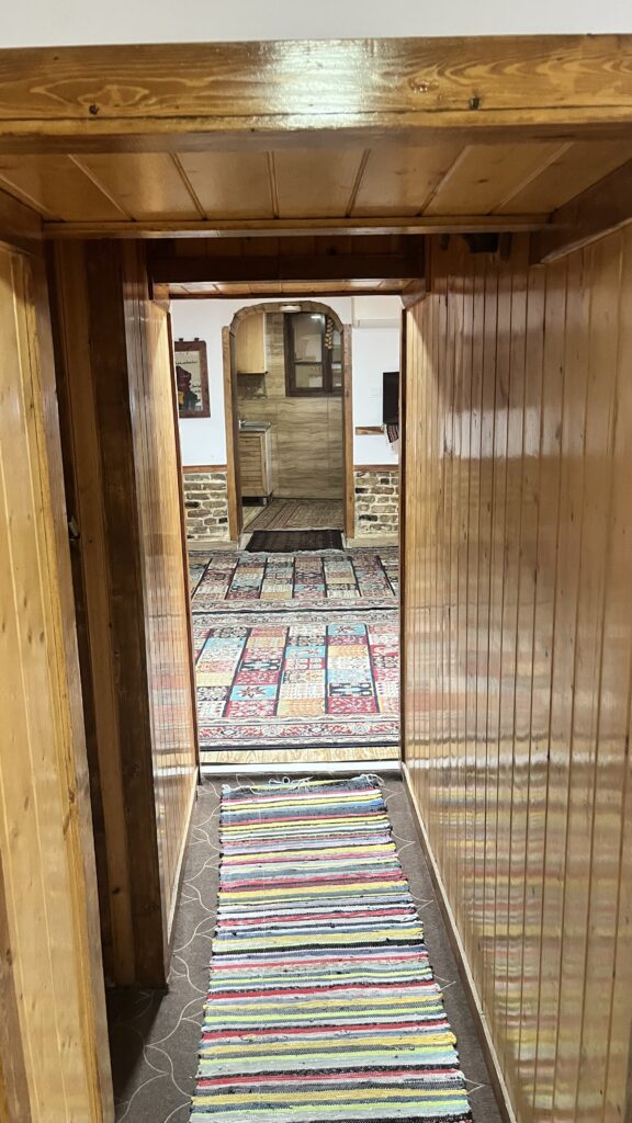 اقامتگاه بومگردی کبودوال در کردآباد علی آباد کتول