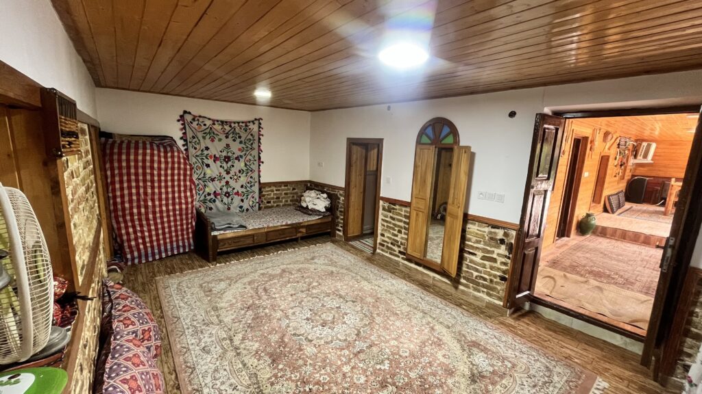 اقامتگاه بومگردی کبودوال در کردآباد علی آباد کتول