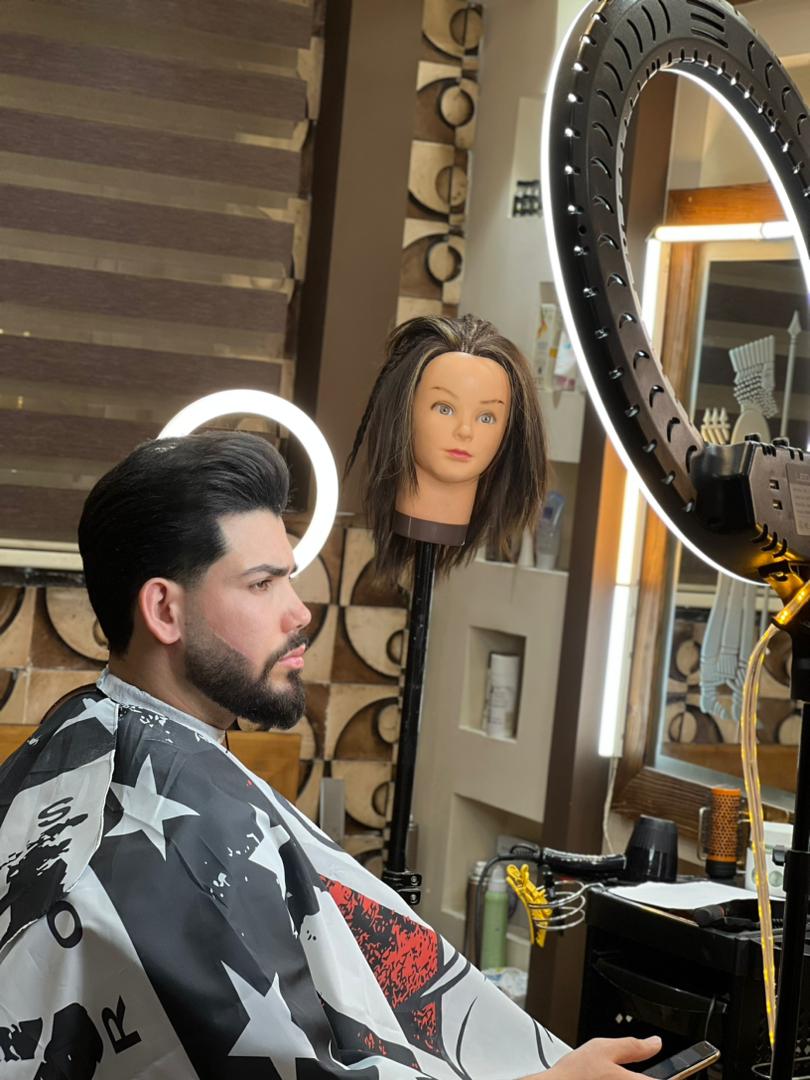 آموزشگاه آرایشگری مردانه رز سیاه رشت