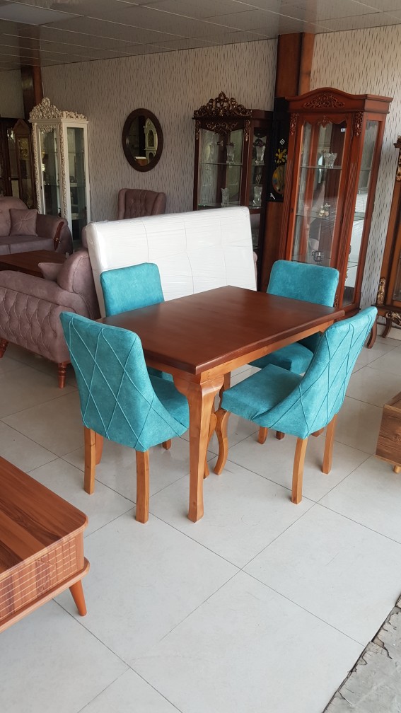 تولیدی و نمایشگاه مبل شورمست در ساری