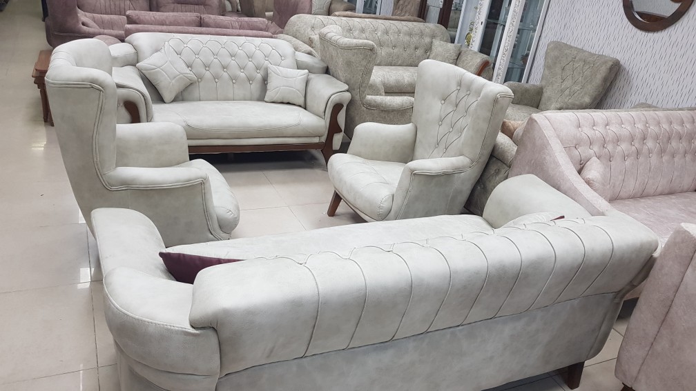 تولیدی و نمایشگاه مبل شورمست در ساری