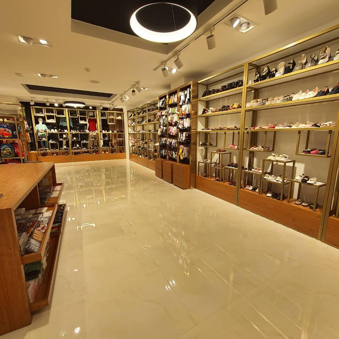 بوتیک مد روز در جناح بوتیک مد روز در جناح