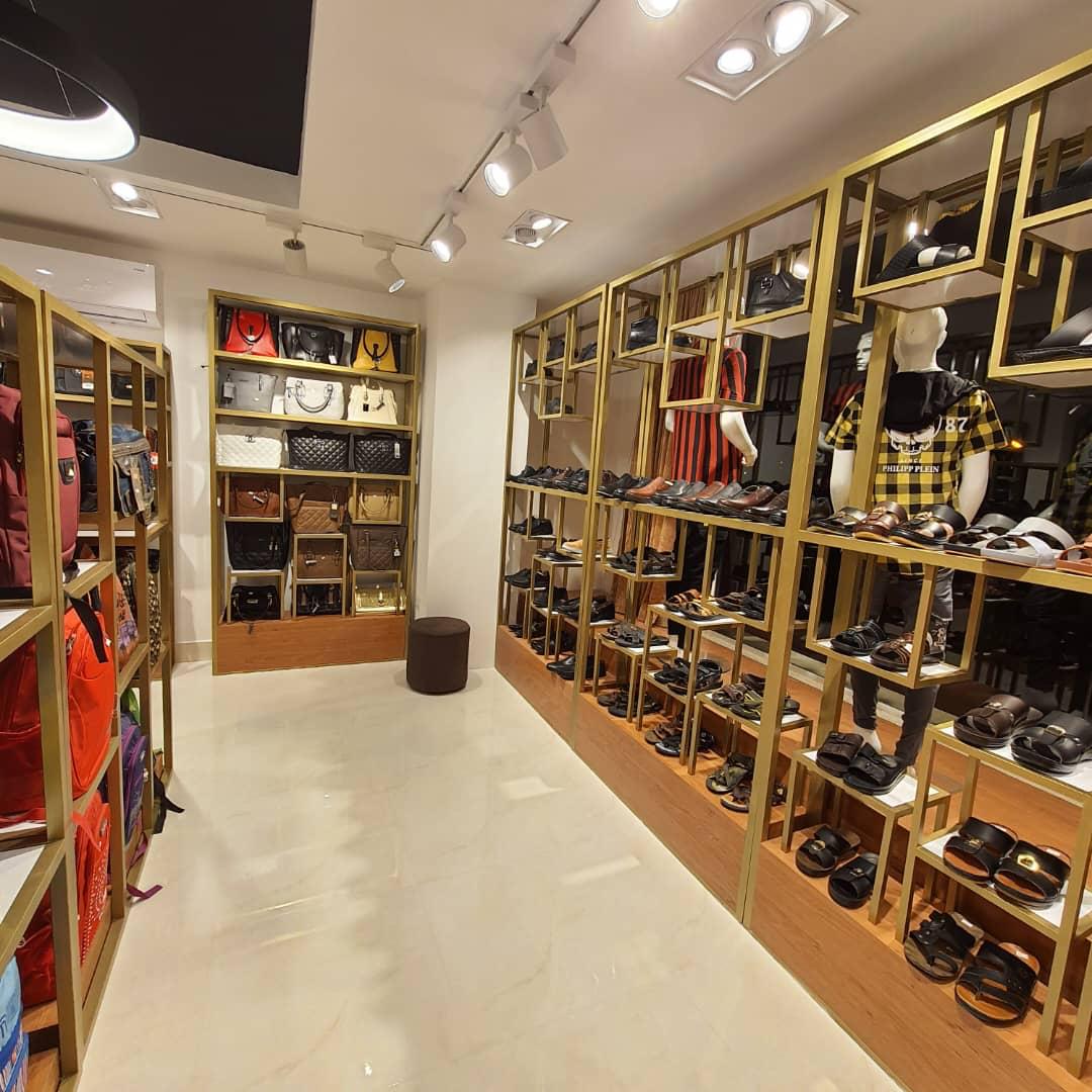 بوتیک مد روز در جناح بوتیک مد روز در جناح