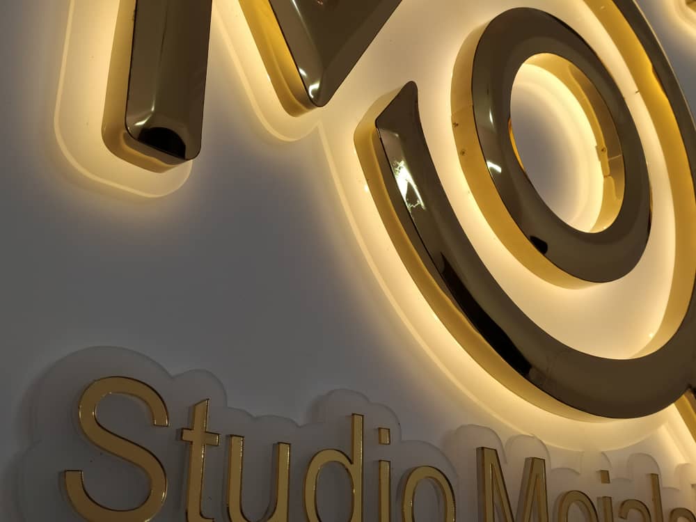 تابلوسازی شبرنگ در یزد تابلوسازی شبرنگ در یزد