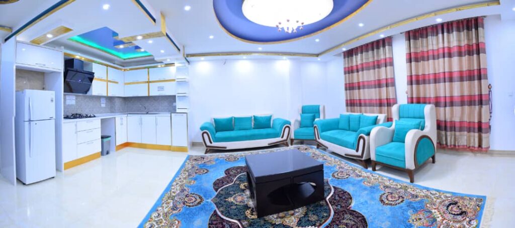 سوئیت و هتل آپارتمان امپراطور در قشم