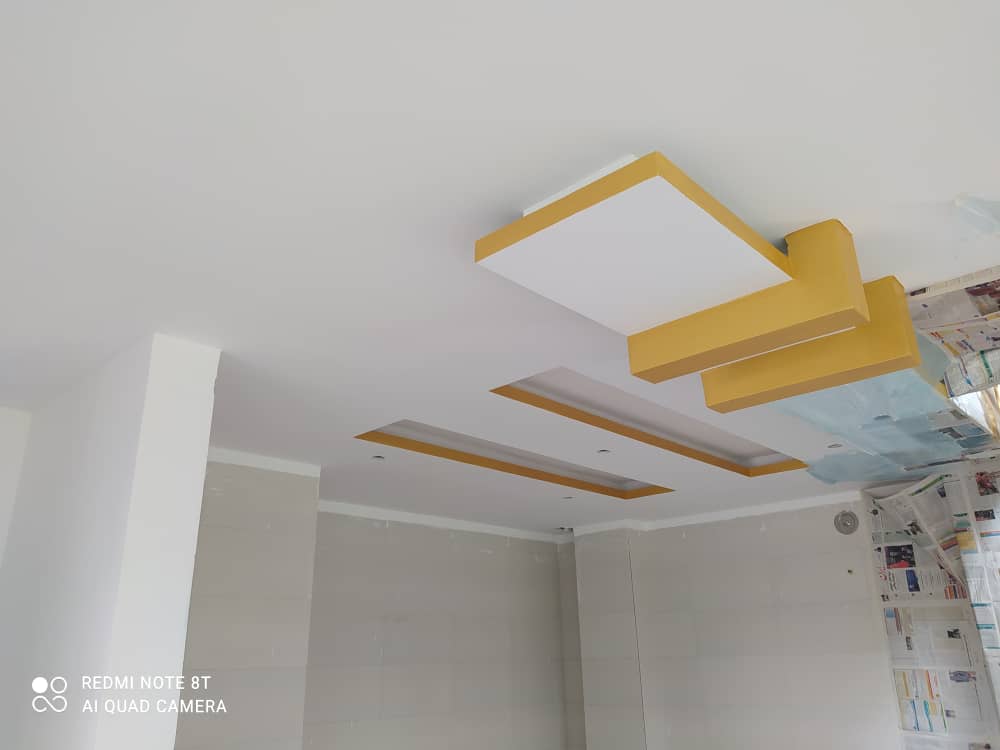 نقاشی ساختمان پارسیان در لنگرود