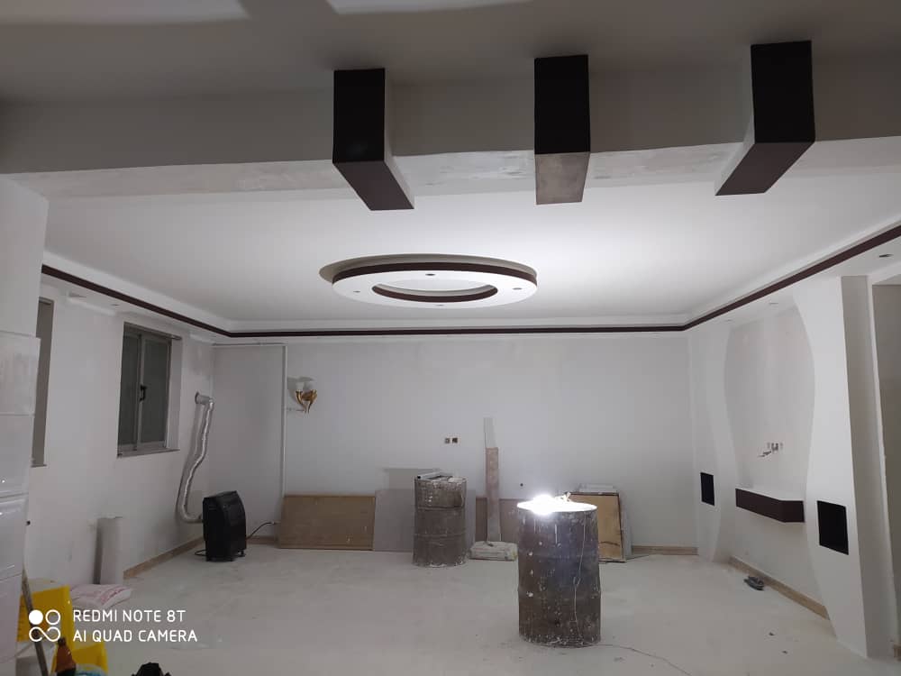 نقاشی ساختمان پارسیان در لنگرود