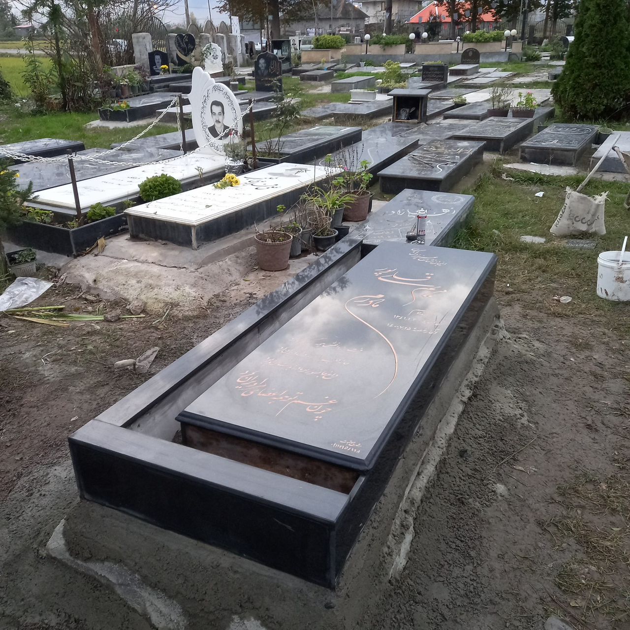 سنگ بهشت در رشت