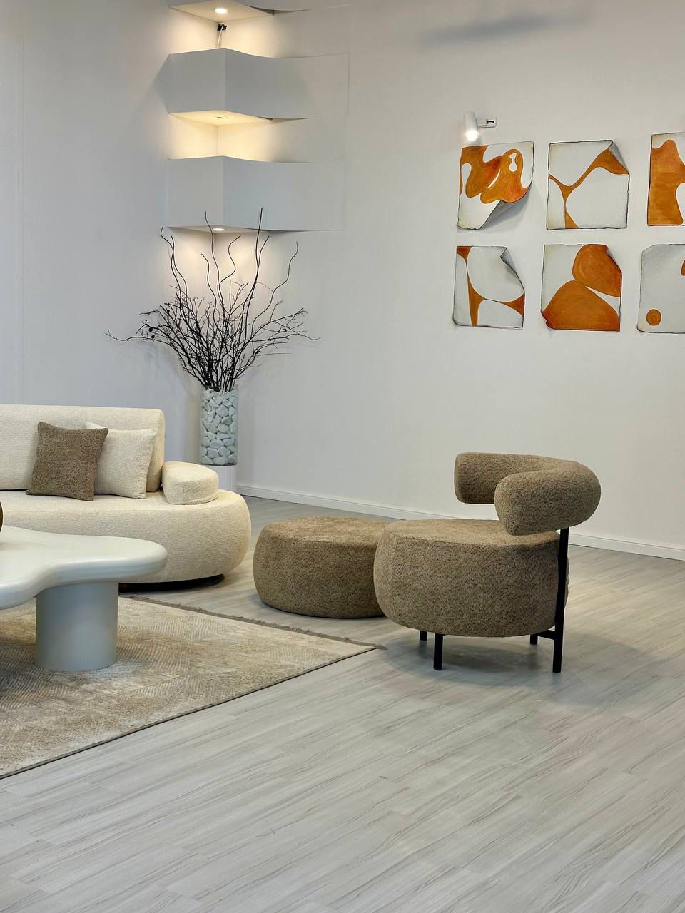 مبلمان برگزیده در شیراز