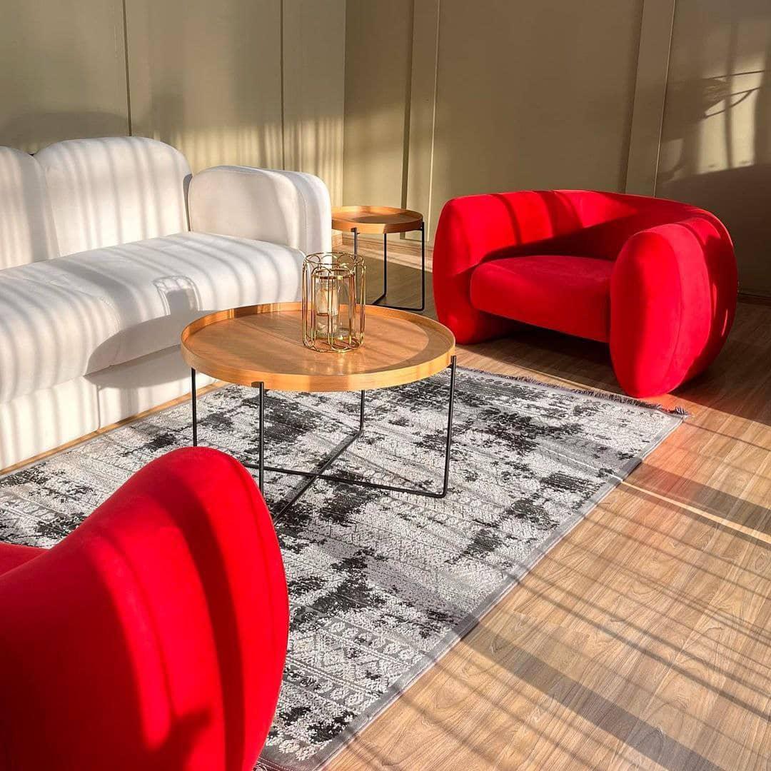 مبلمان برگزیده در شیراز