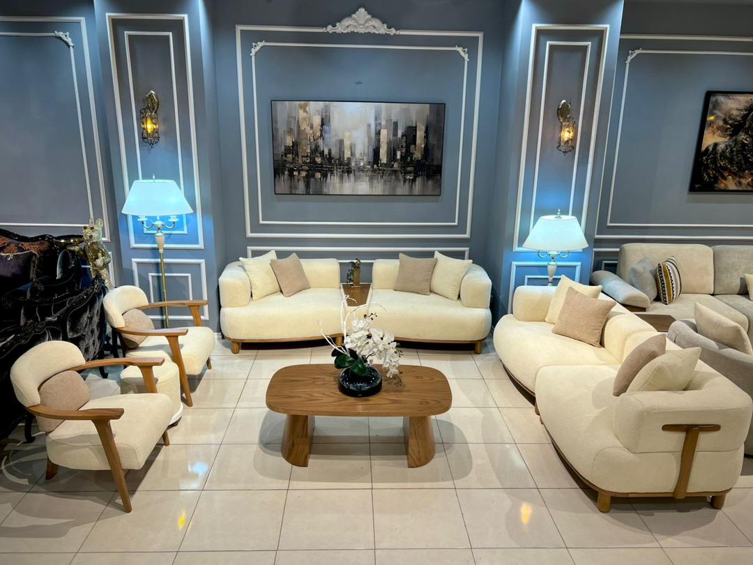 مبلمان برگزیده در شیراز