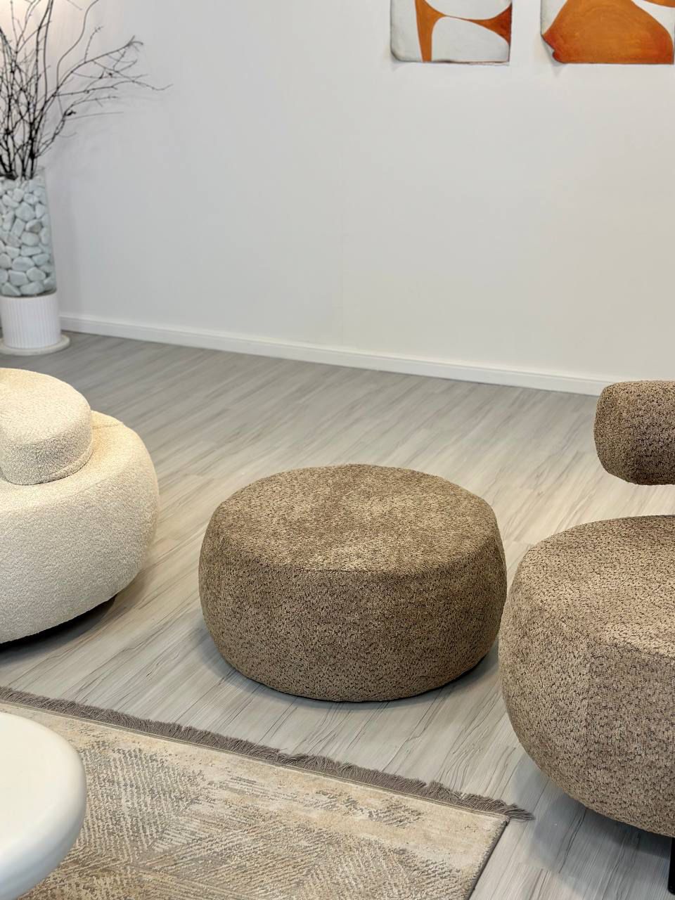 مبلمان برگزیده در شیراز