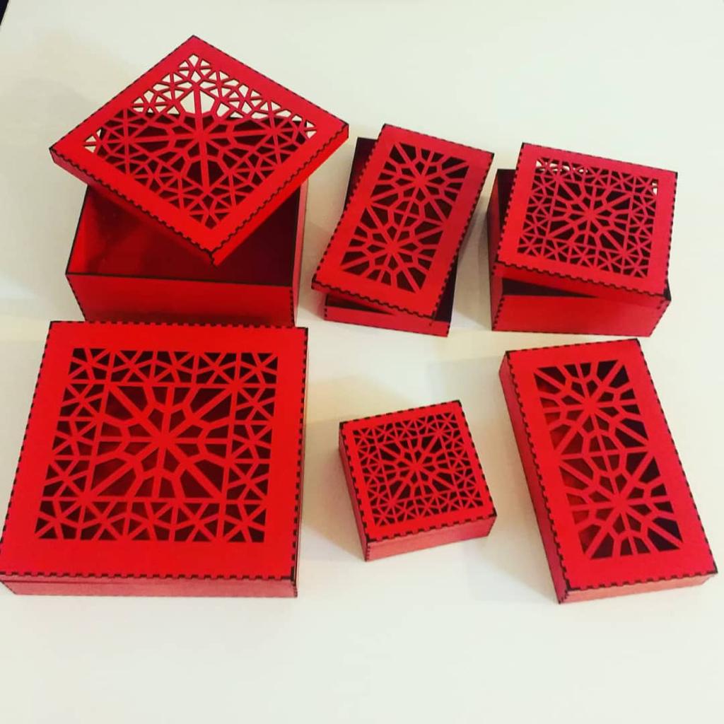 حکاکی و برش لیزر جانی بیرجند