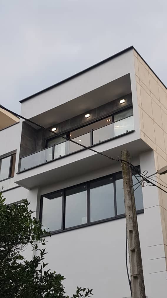 صنایع پله پیچ و نرده استیل مظلومی در تنکابن