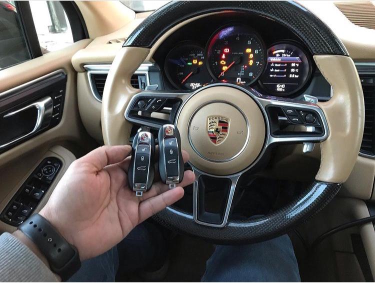 کلید و ریموت مرکزی برزگر در آمل کلید و ریموت مرکزی برزگر در آمل