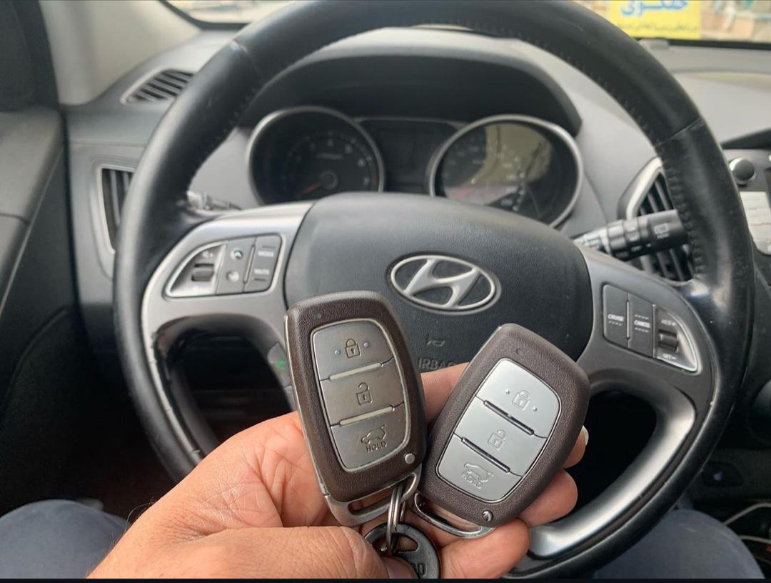 کلید و ریموت مرکزی برزگر در آمل کلید و ریموت مرکزی برزگر در آمل