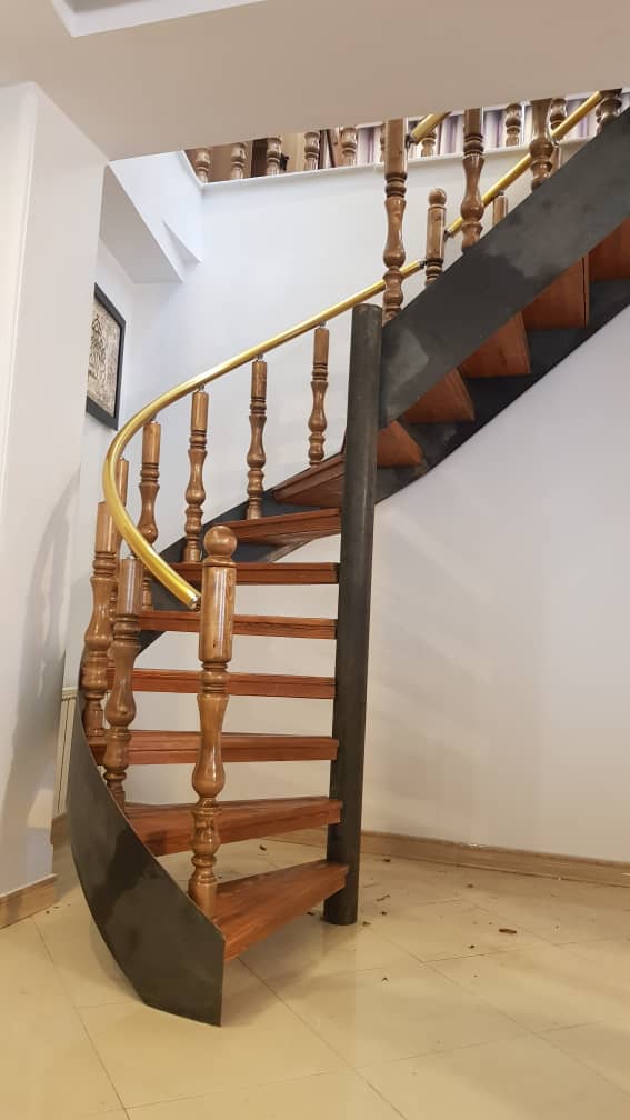 صنایع پله پیچ و نرده استیل مظلومی در تنکابن