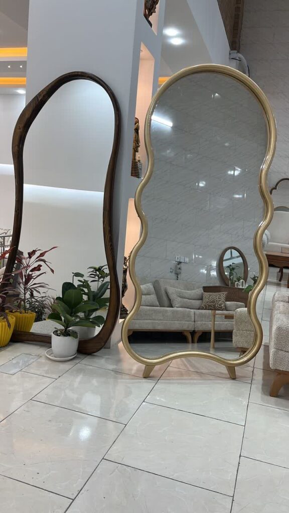 مبلمان برگزیده در شیراز