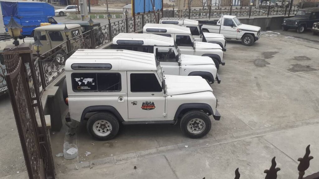 نمایشگاه خودرو های دو دیفرانسیل جوانی آذربایجان غربی نمایشگاه خودرو های دو دیفرانسیل جوانی آذربایجان غربی