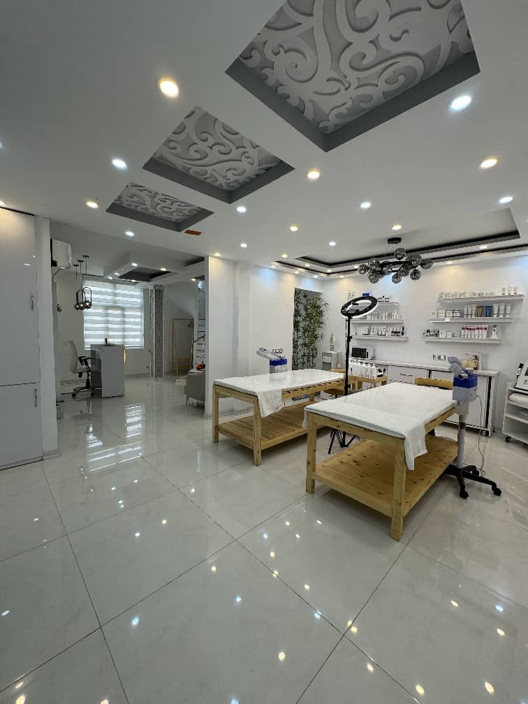 کلینیک پوست نیلا در الیگودرز