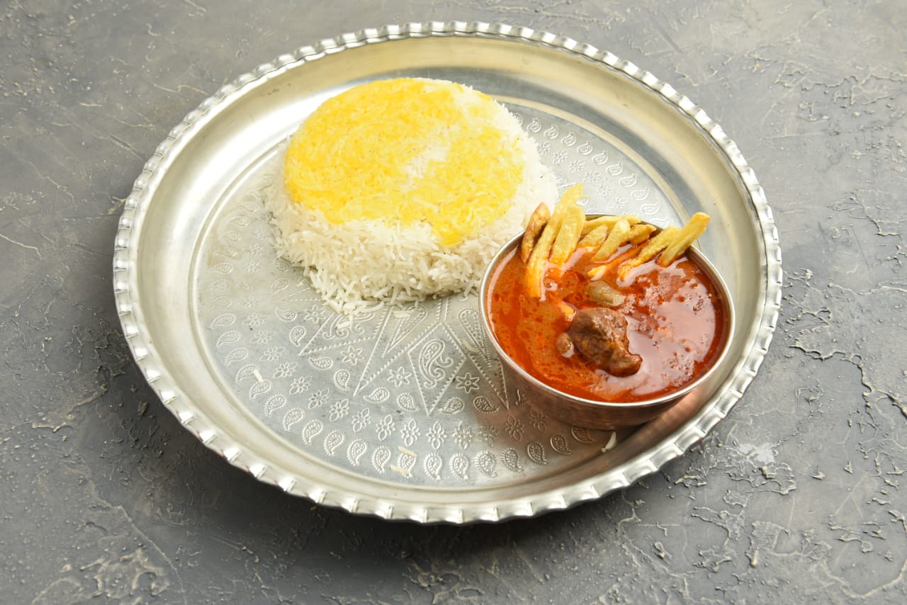 رستوران کباب سنتی بناب صدرا در کرج