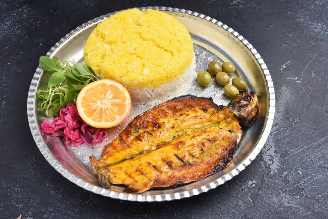 رستوران کباب سنتی بناب صدرا در کرج