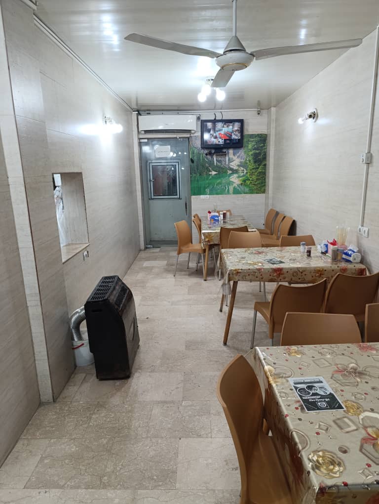 کباب سرای صادق در بندرکیاشهر کباب سرای صادق در بندرکیاشهر