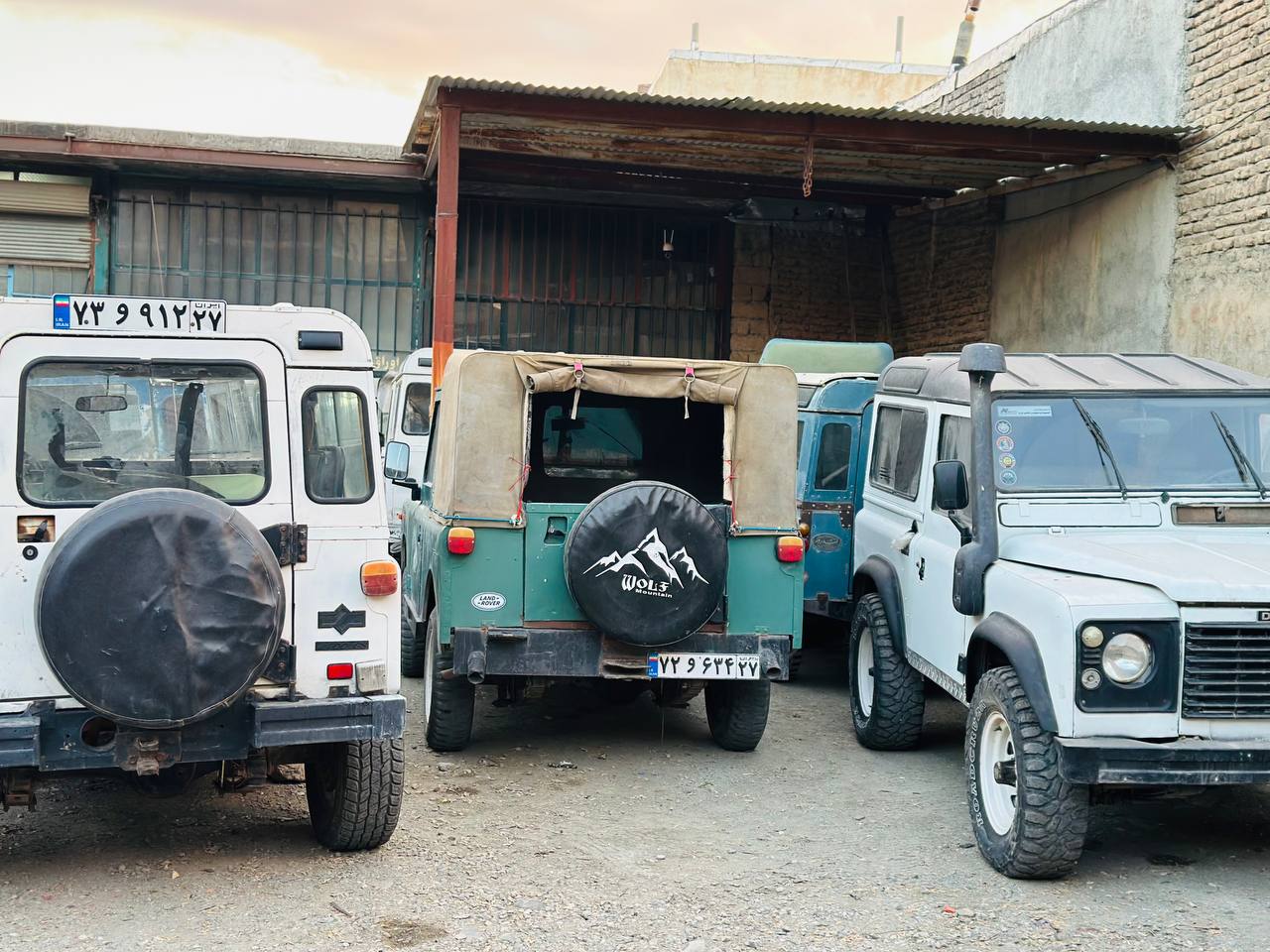 نمایشگاه خودرو های دو دیفرانسیل جوانی آذربایجان غربی نمایشگاه خودرو های دو دیفرانسیل جوانی آذربایجان غربی