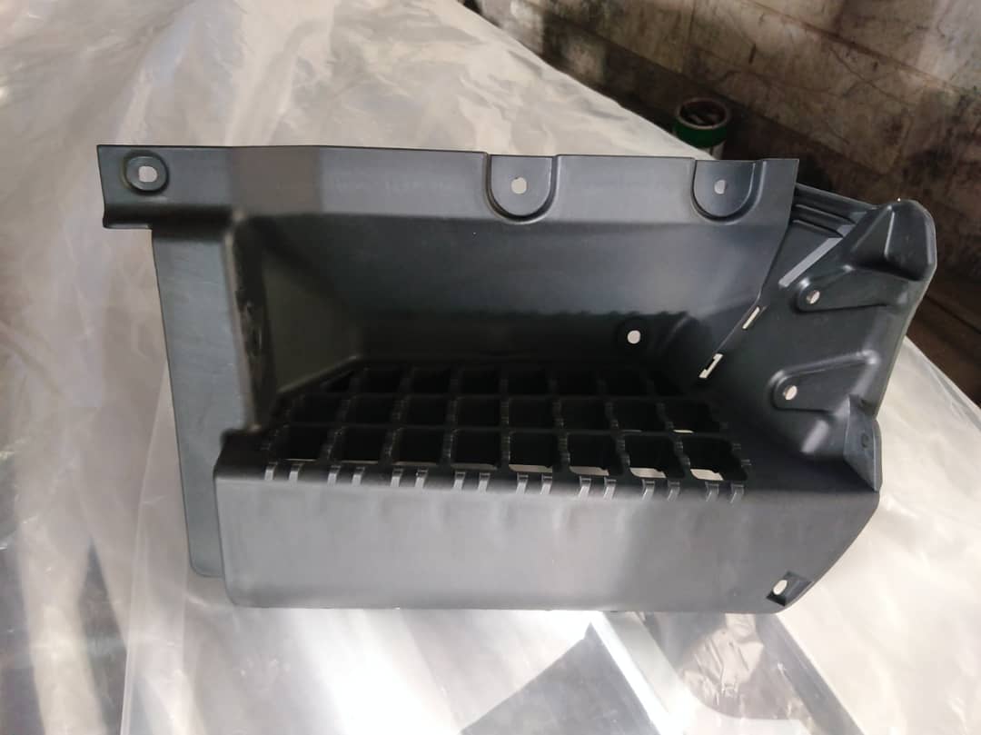 قطعات یدکی ایسوزو مؤذن در یزد