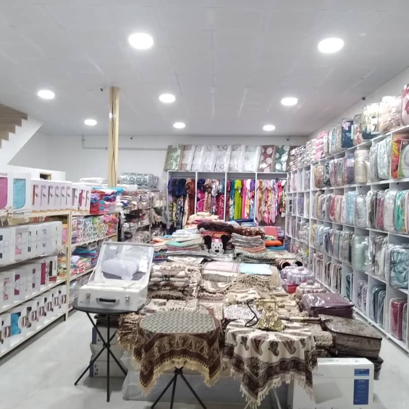 فروشگاه صنایع دستی نقش جهان و کالای خواب نرمین در بندرگز