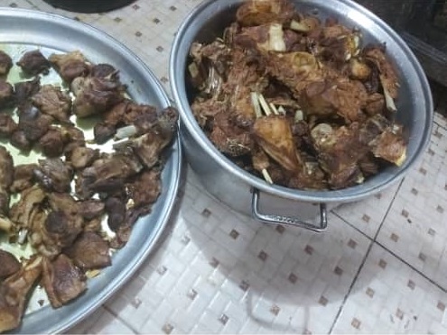 اقامتگاه بوم گردی السون در آتشکده فیروزآباد فارس