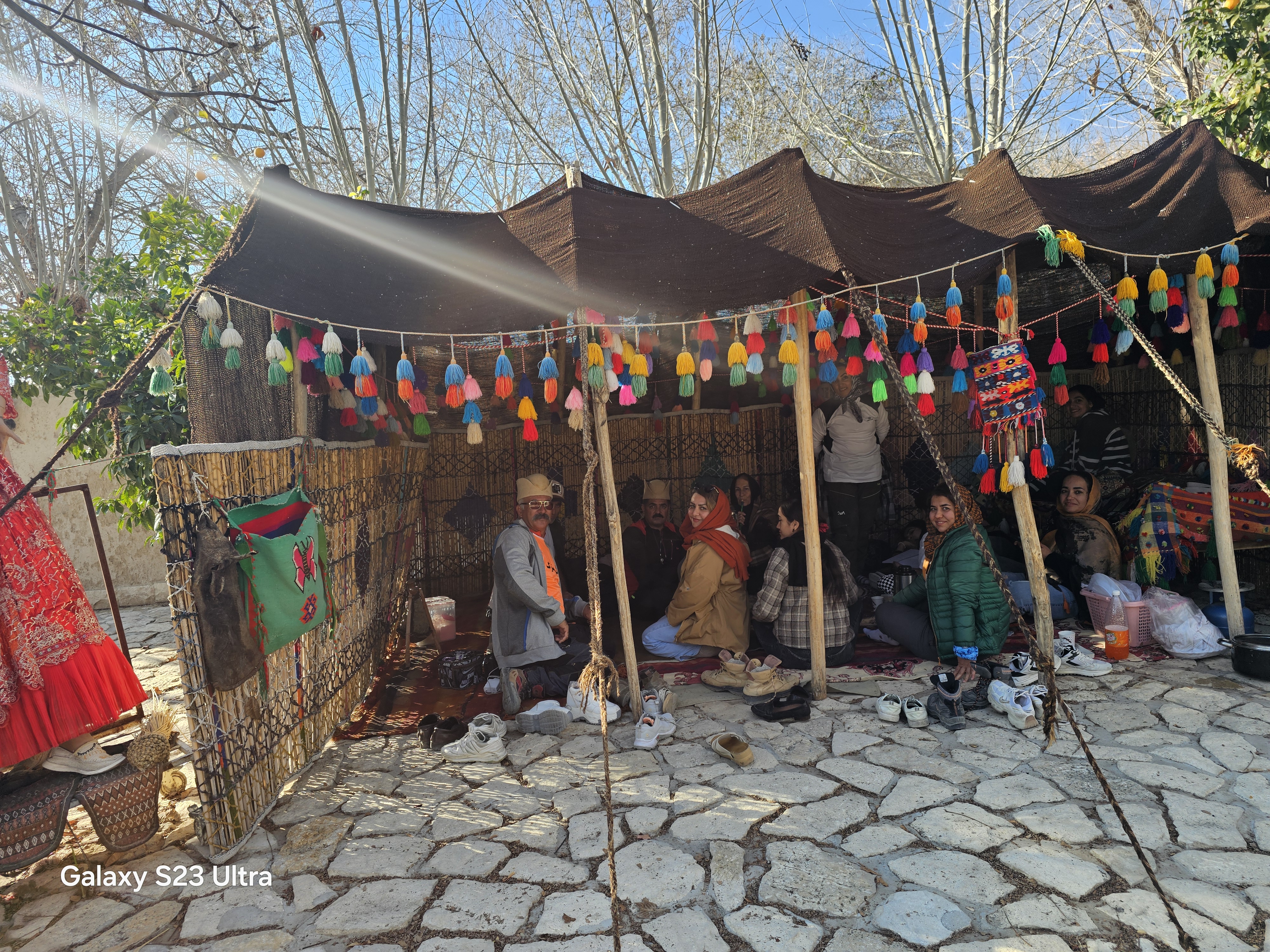 اقامتگاه بوم گردی السون در آتشکده فیروزآباد فارس